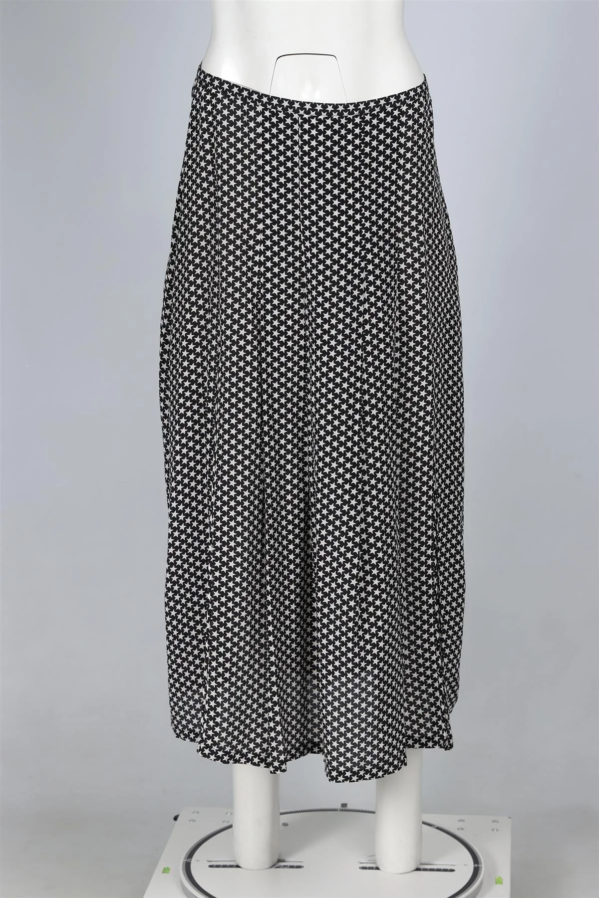 RIXO BLACK SILK MIDI SKIRT LARGE - Image 2