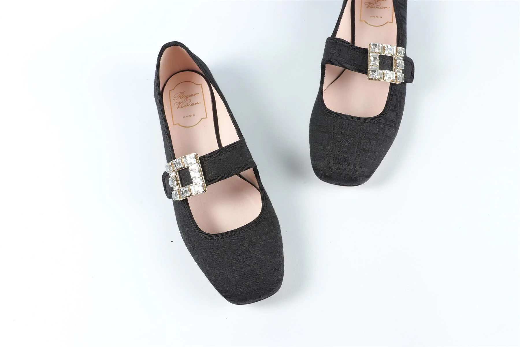 ROGER VIVIER BLACK FABRIC BALLET FLATS EU 38 UK 5 US 8 - Image 4