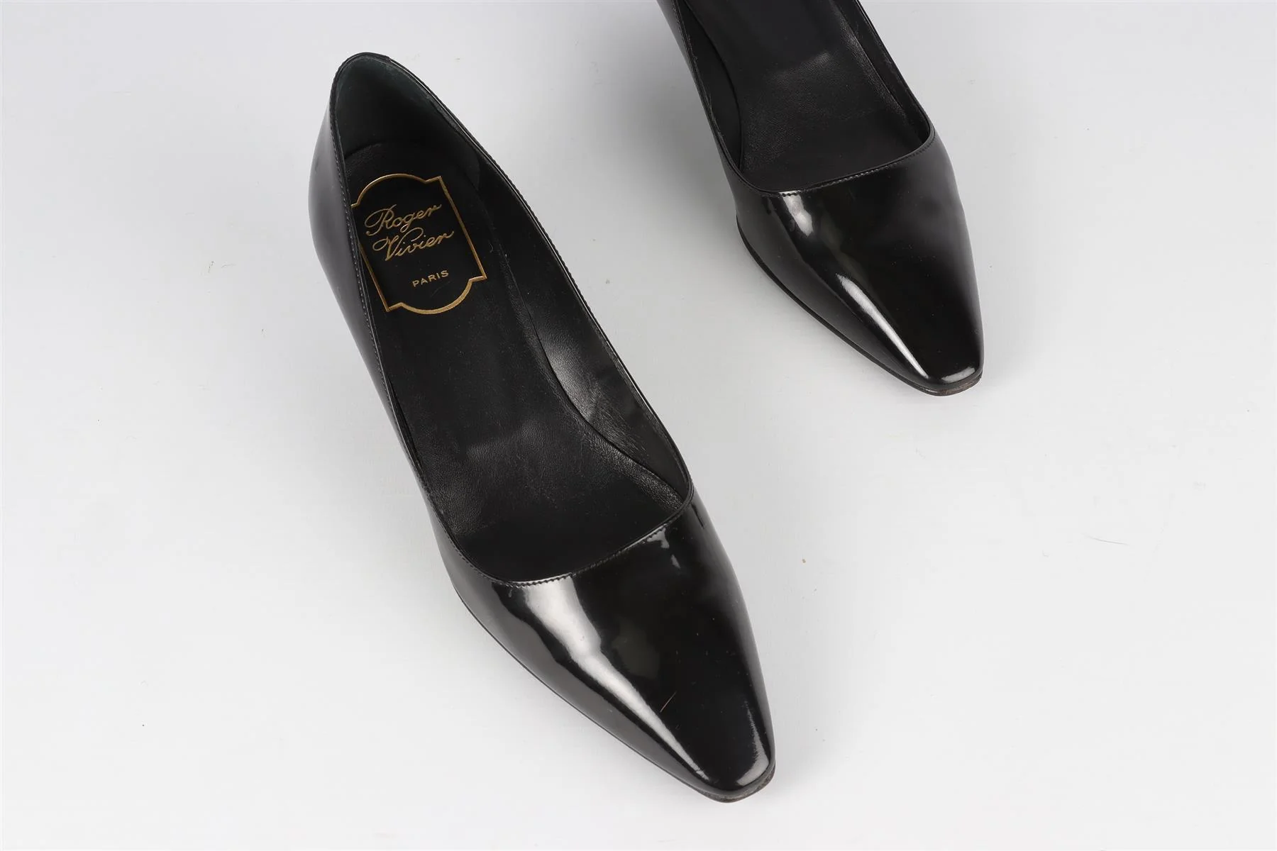 ROGER VIVIER BLACK PATENT LEATHER PUMPS EU 37.5 UK 4.5 US 7.5 - Image 4
