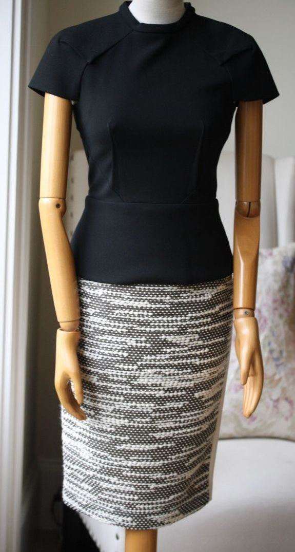 ROLAND MOURET SKIRT UK 8 - Image 6