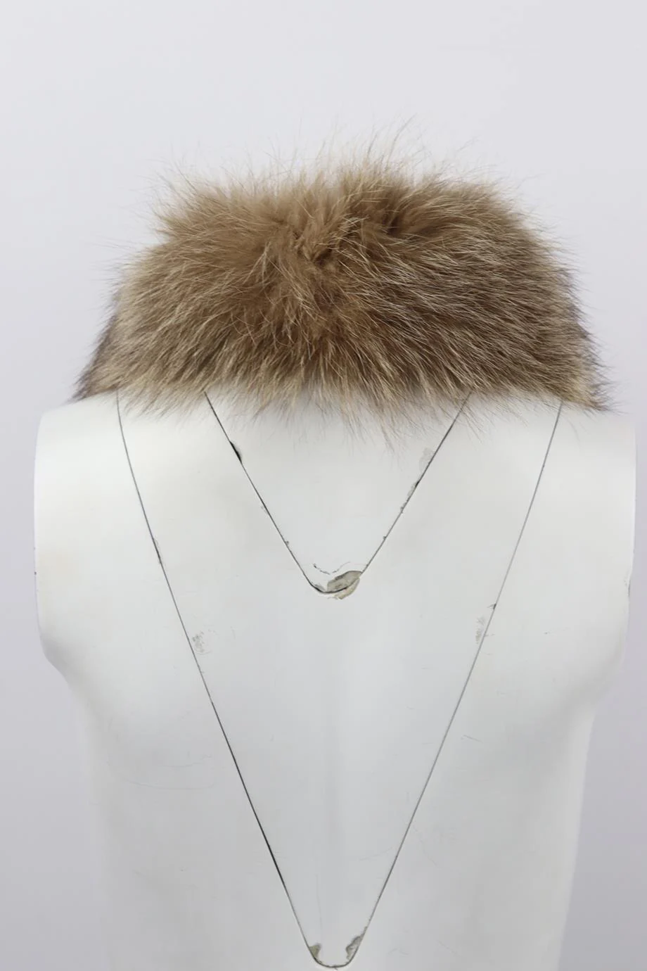 S MAX MARA FOX FUR AND SILK COLLAR - Image 5