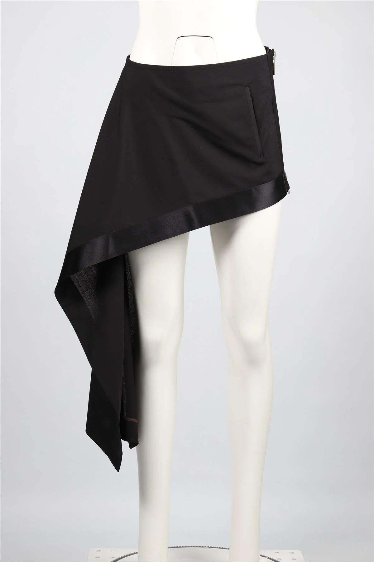 SACAI BLACK WOOL BLEND MINI SKIRT MEDIUM - Image 2