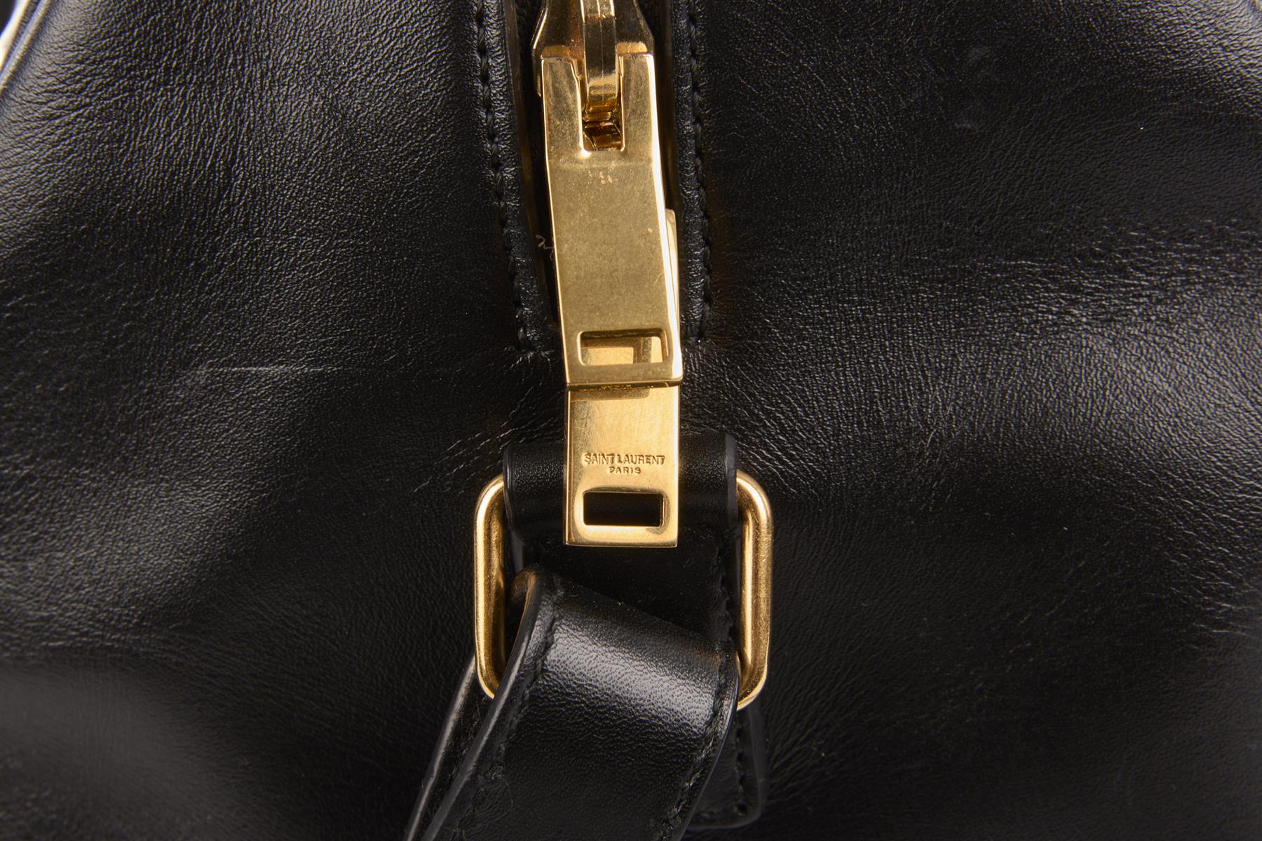 SAINT LAURENT BLACK CLASSIC DUFFLE 6 LEATHER TOTE BAG - Image 10
