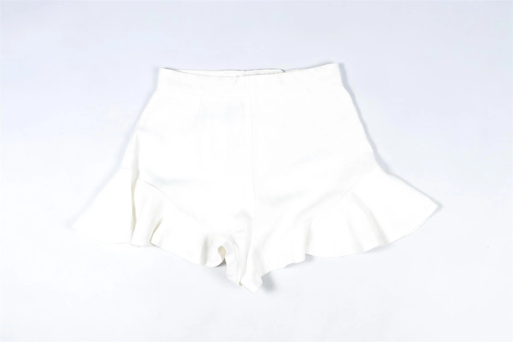 SANDRO WHITE LINEN SHORTS FR 36 UK 8 - Image 4