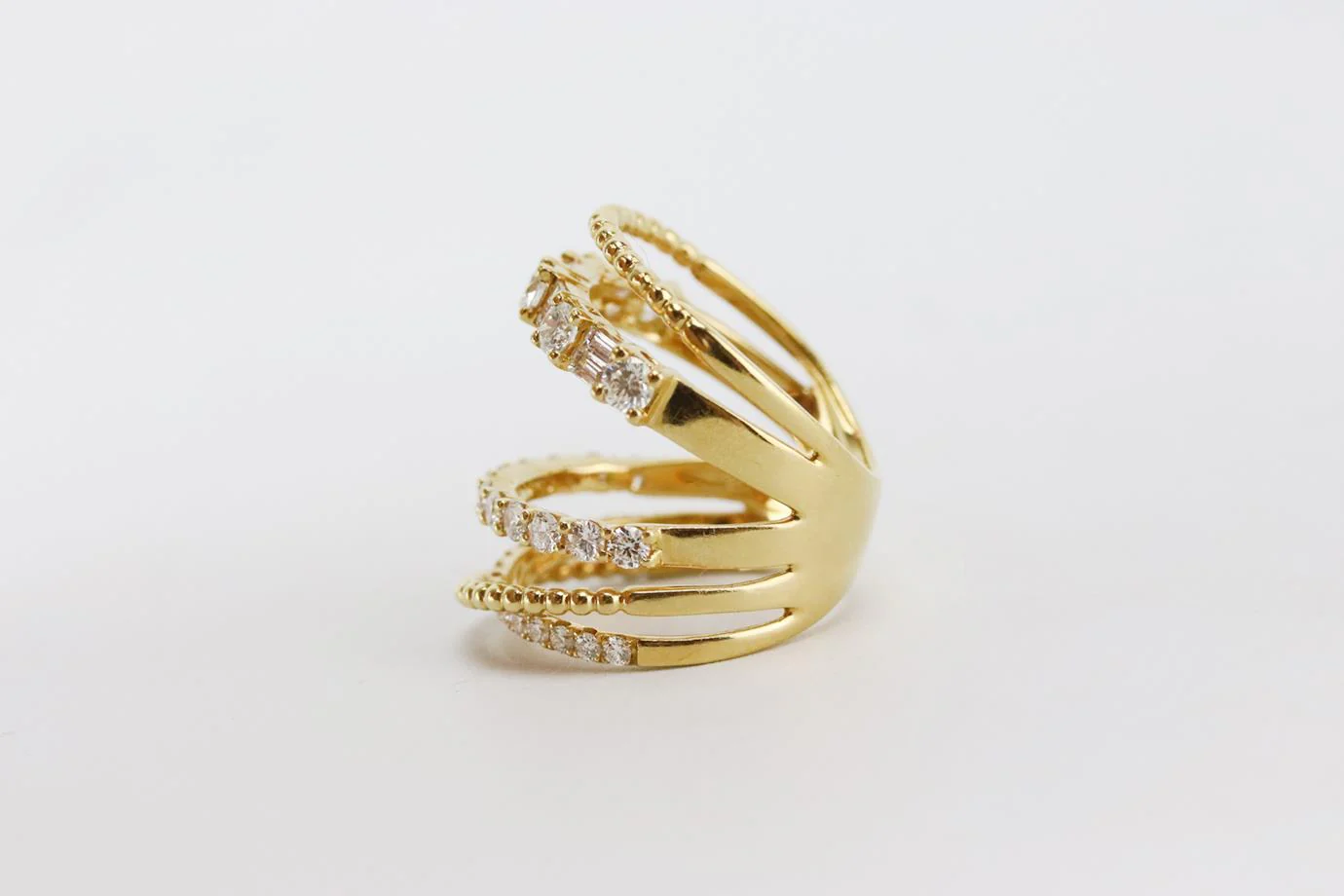 SHAY 18K YELLOW GOLD AND OPEN MIXED DIAMOND RING 16 MM - Image 5