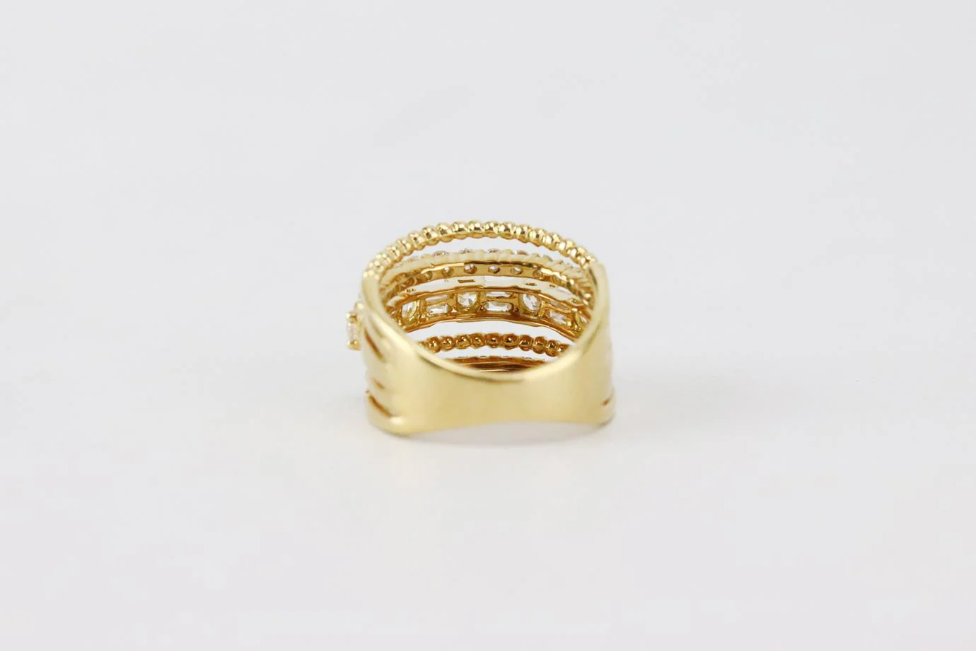 SHAY 18K YELLOW GOLD AND OPEN MIXED DIAMOND RING 16 MM - Image 5