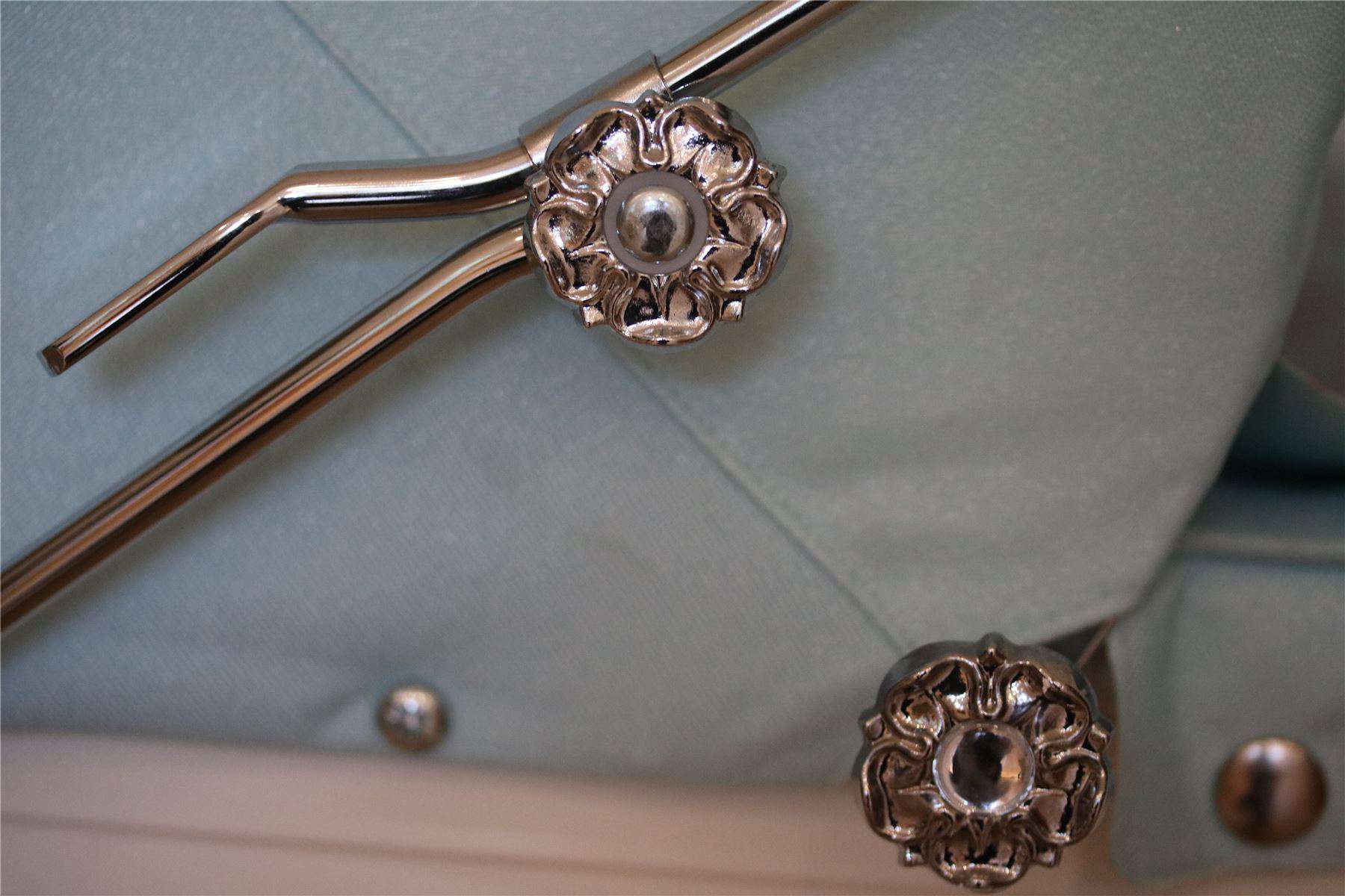 SILVER CROSS HARRODS SWEET PEA DOLLS PRAM - Image 2