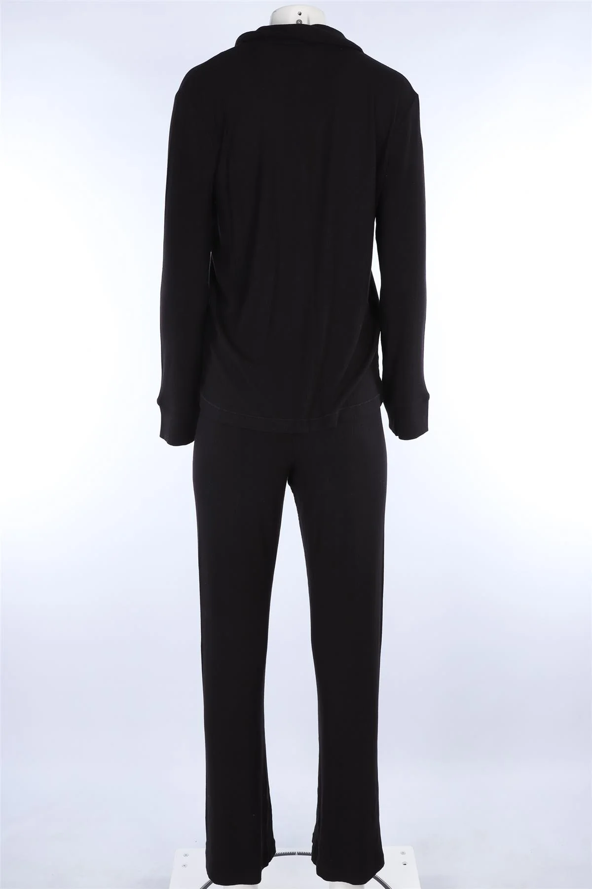 SKIMS BLACK PYJAMA SET SMALL - Image 4