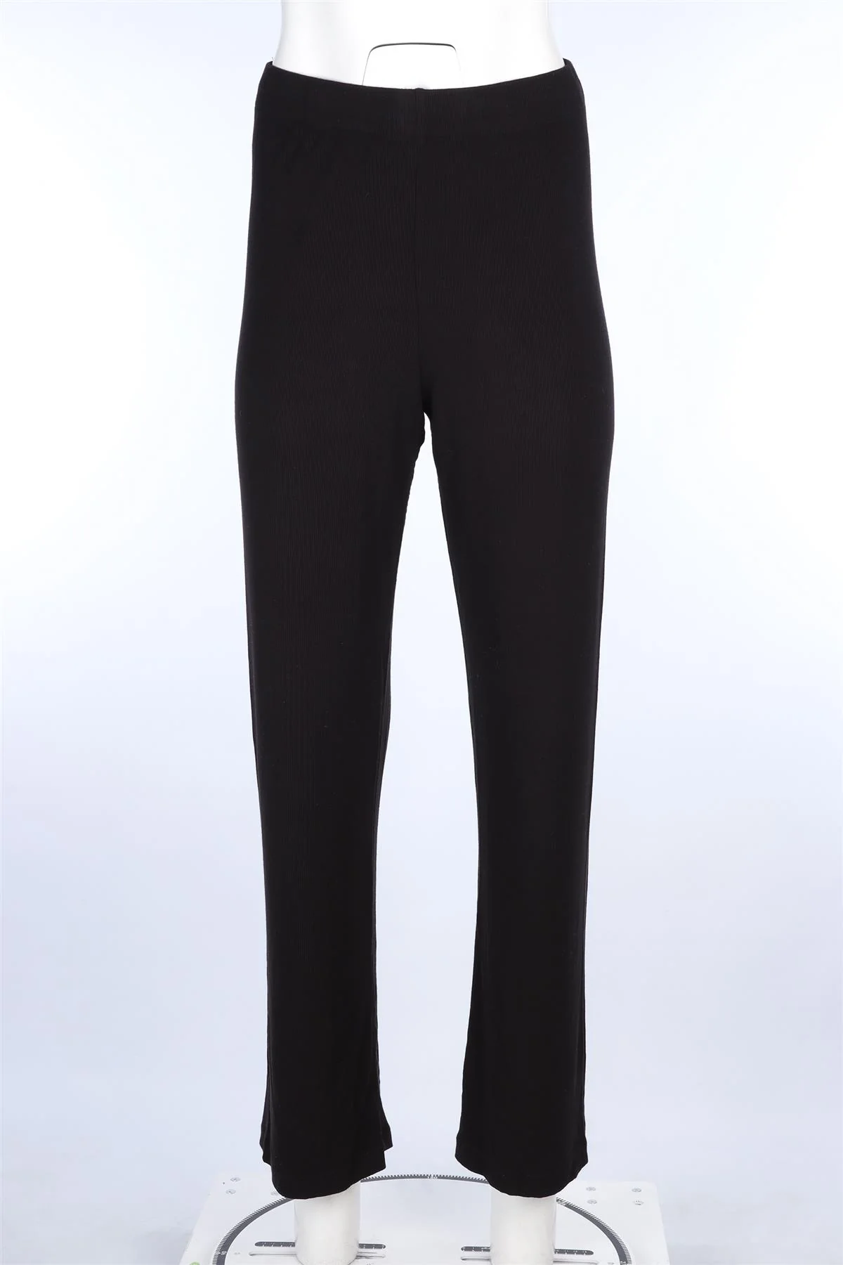 SKIMS BLACK PYJAMA SET SMALL - Image 5