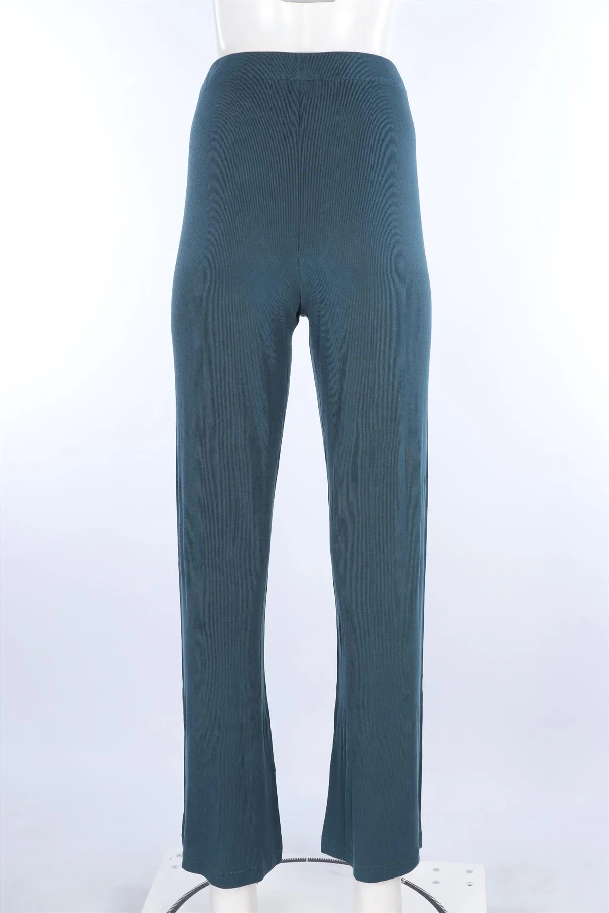 SKIMS GREEN PYJAMA SET SMALL - Image 7
