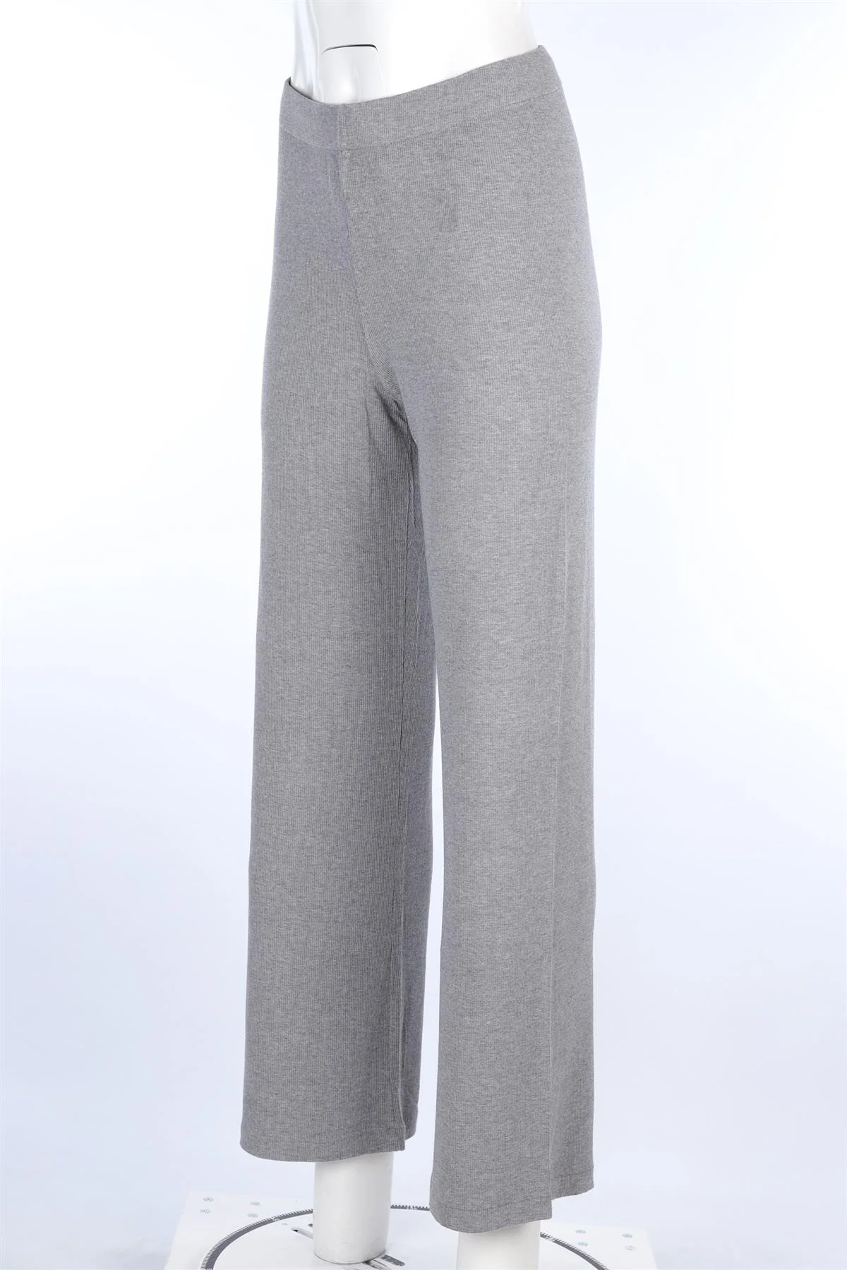 SKIMS GREY PYJAMA SET SMALL - Image 6