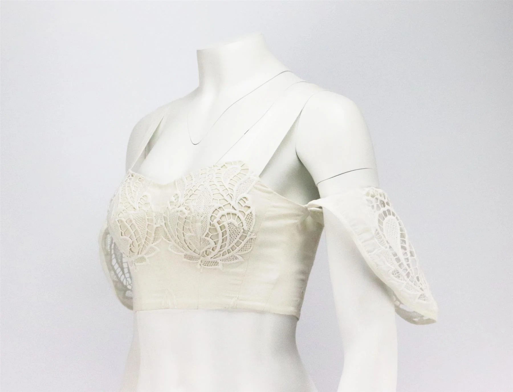 SOPHIA KAH CROPPED COLD SHOULDER GUIPURE LACE AND COTTON TOP UK 8 - Image 3