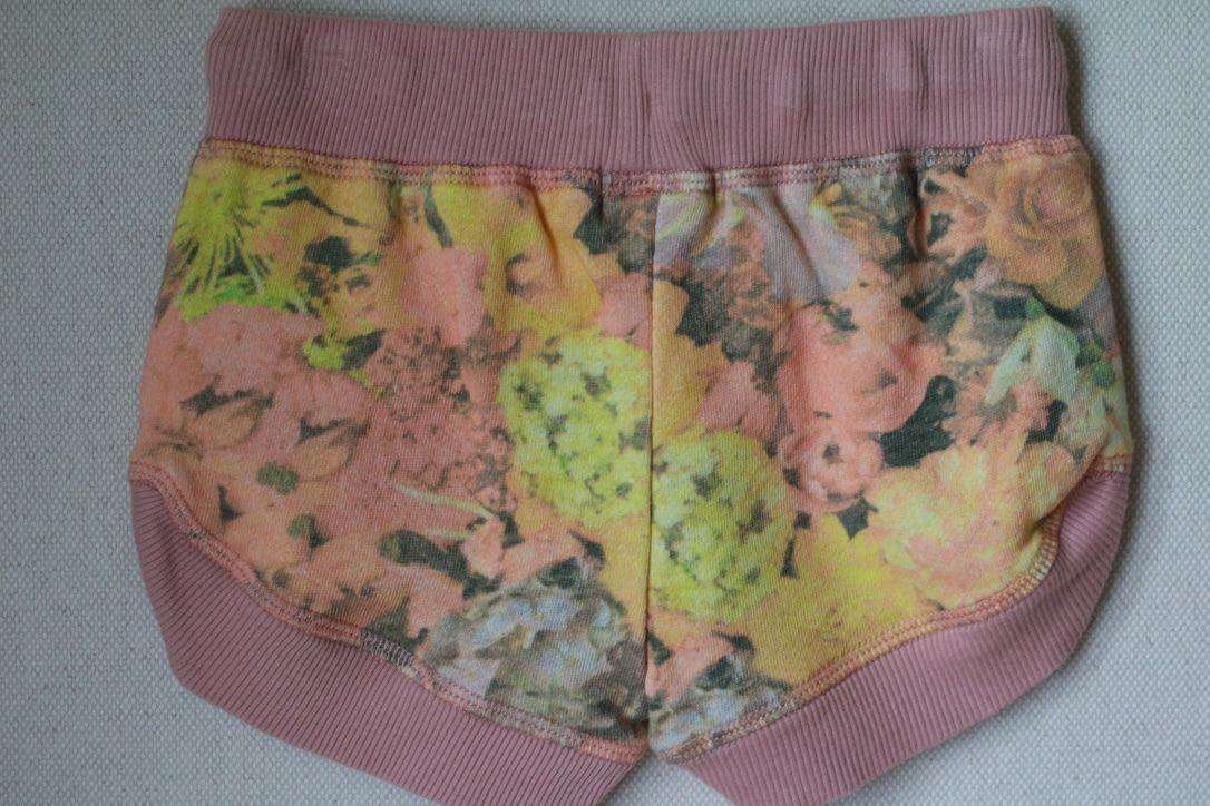 STELLA MCCARTNEY KIDS BABY CLEO FLORAL SHORTS 24 MONTHS - Image 3