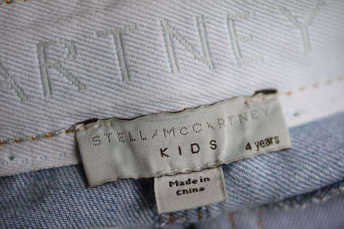 STELLA MCCARTNEY KIDS GIRLS BLUE DENIM MARLIN SHORTS 4 YEARS - Image 3