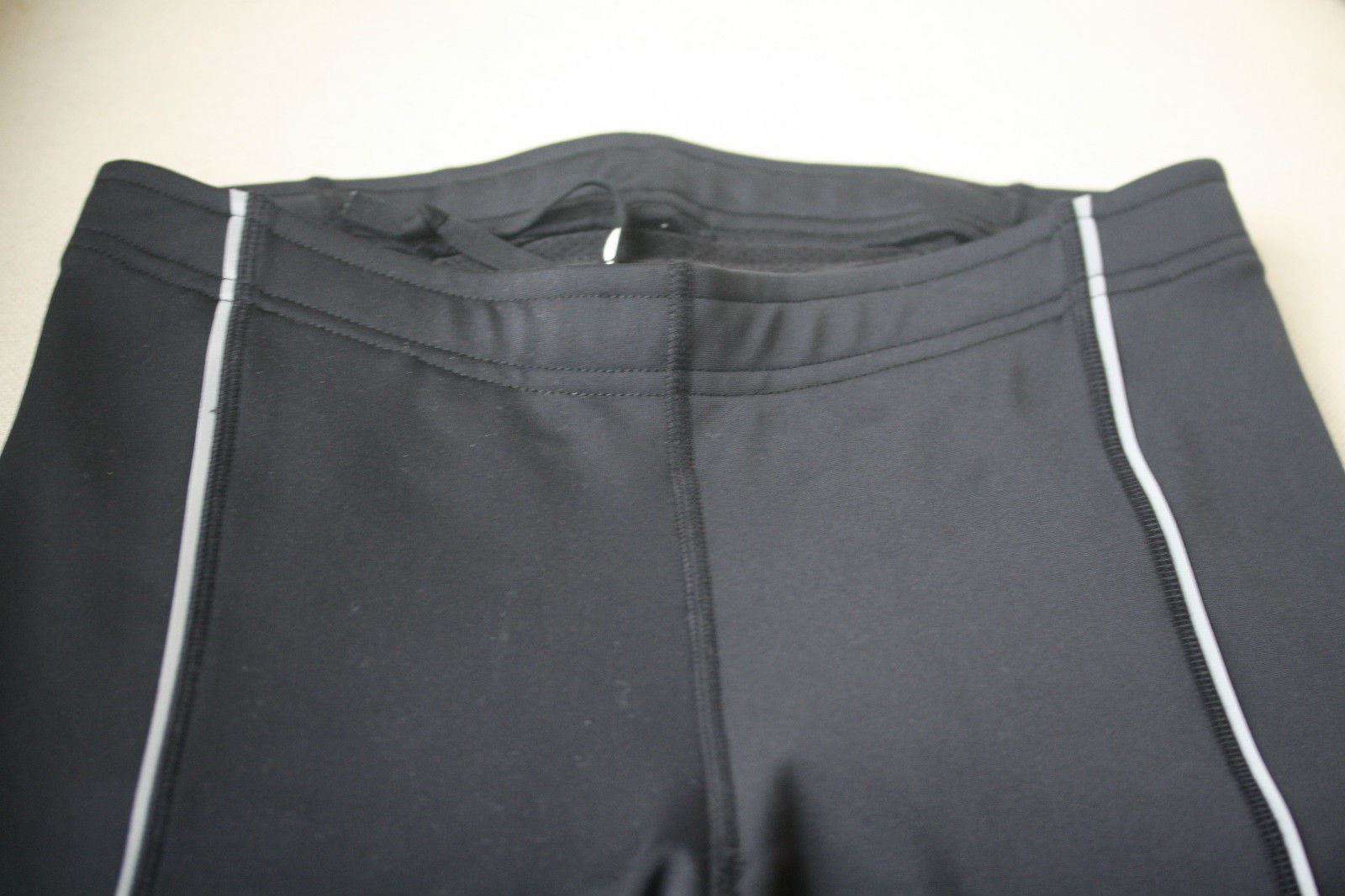 SUGOI SUBZERO ZAP RUNNING TIGHTS - BLACK MEDIUM - Image 2