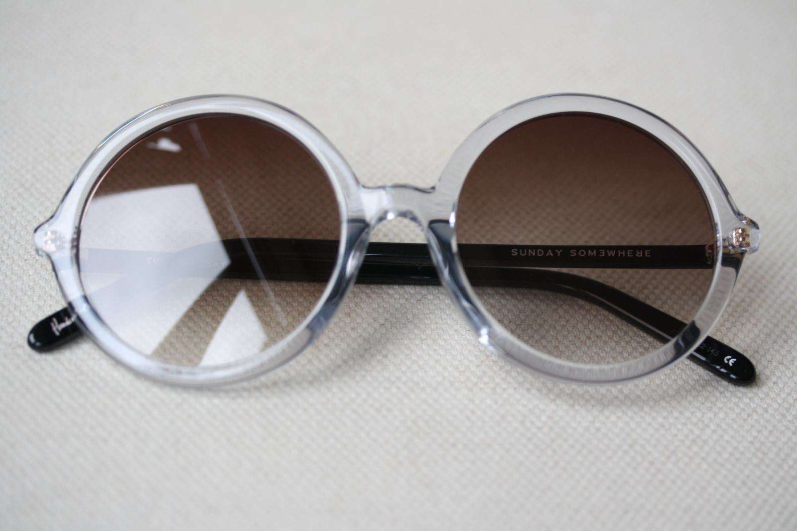 SUNDAY SOMEWHERE CLEAR ROUND TILDA SUNGLASSES - Image 3