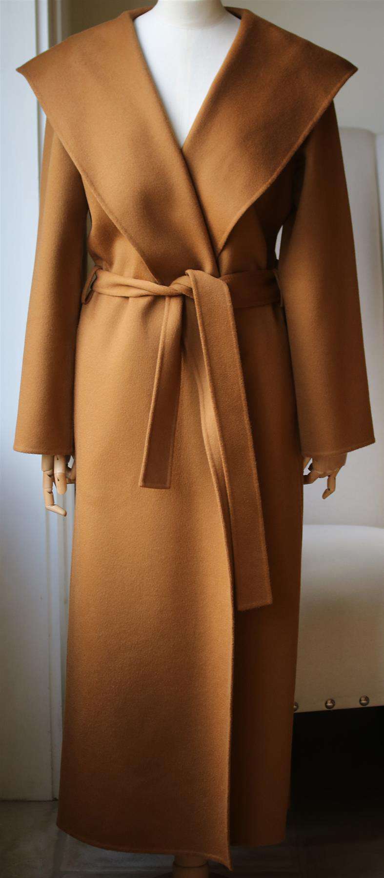 THE ROW MUNA OVERSIZED WOOL WRAP COAT SMALL - Image 2