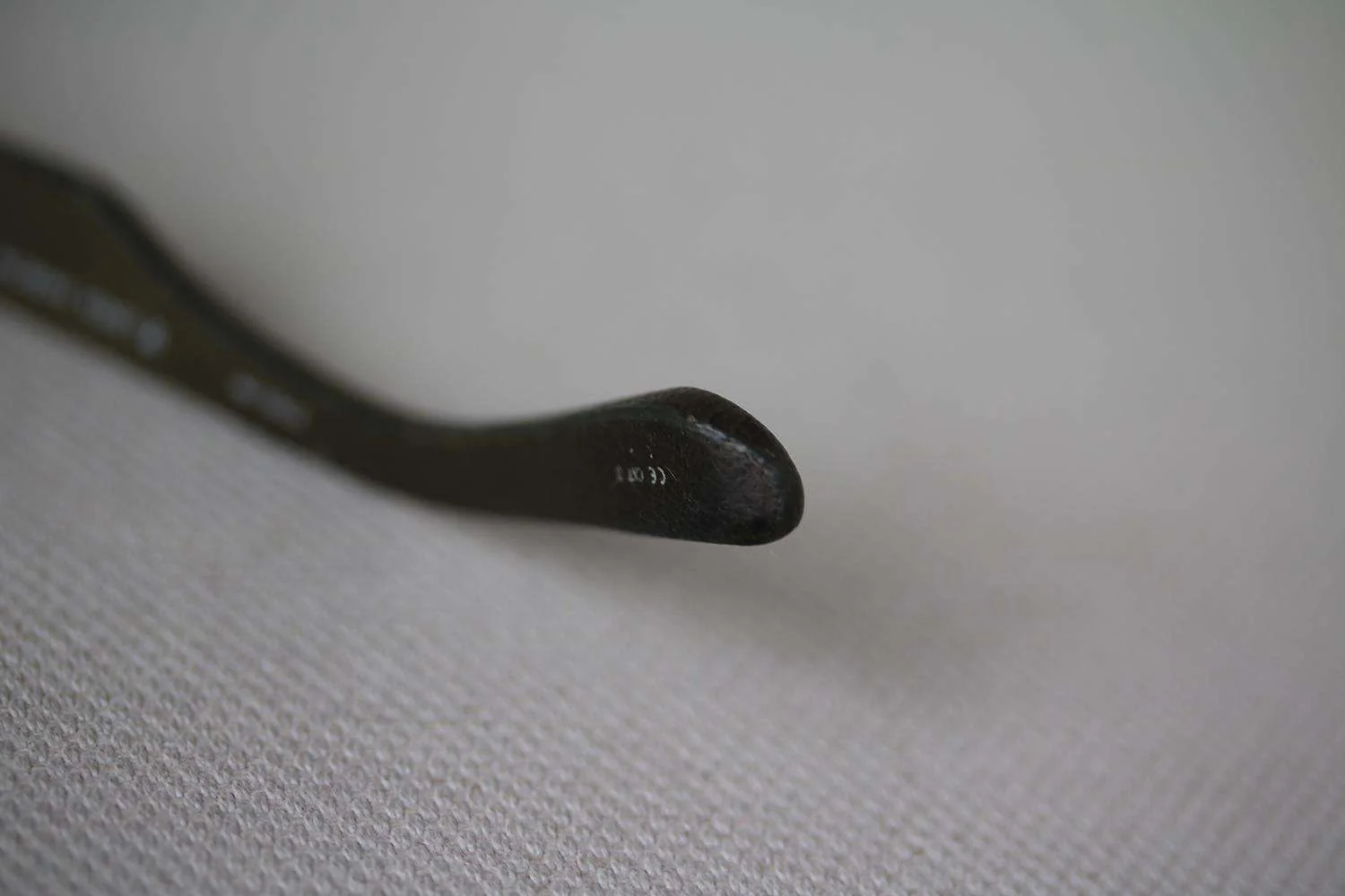 THE ROW OVERSIZE D FRAME SUNGLASSES - Image 9
