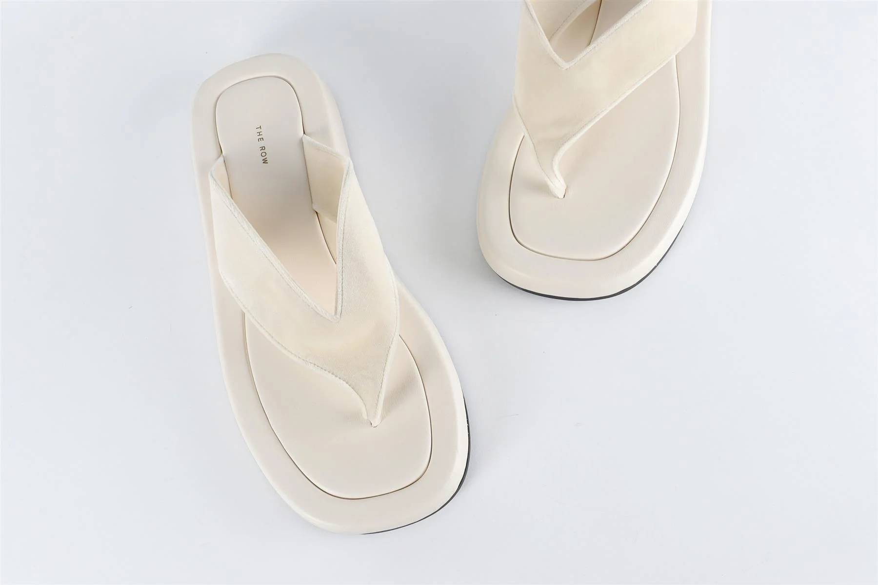 THE ROW WHITE GINZA LEATHER FLIP FLOPS EU 39 UK 6 US 9 - Image 4