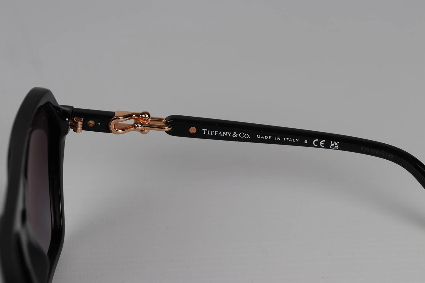 TIFFANY & CO HARDWEAR ACETATE SUNGLASSES - Image 5