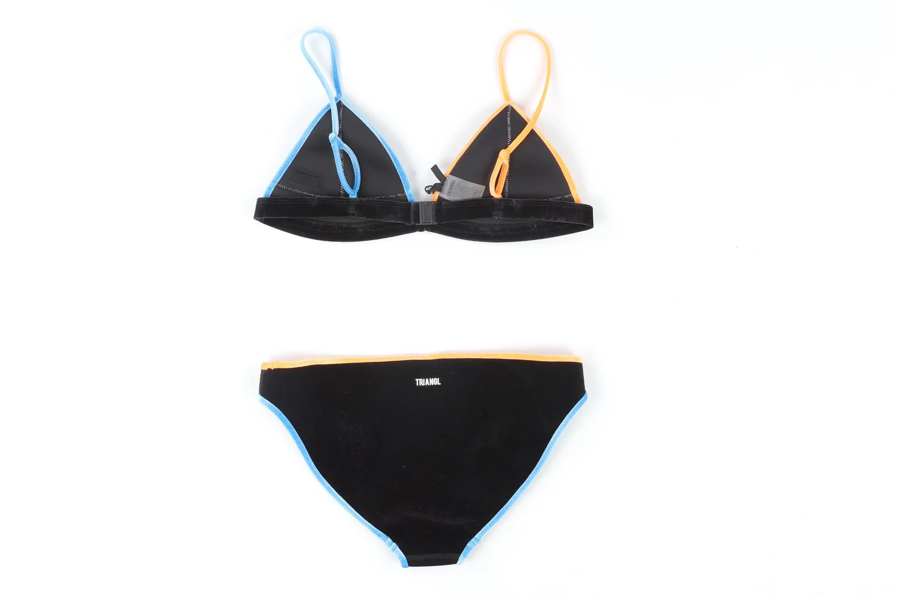 TRIANGLE BLACK BIKINI MEDIUM - Image 4
