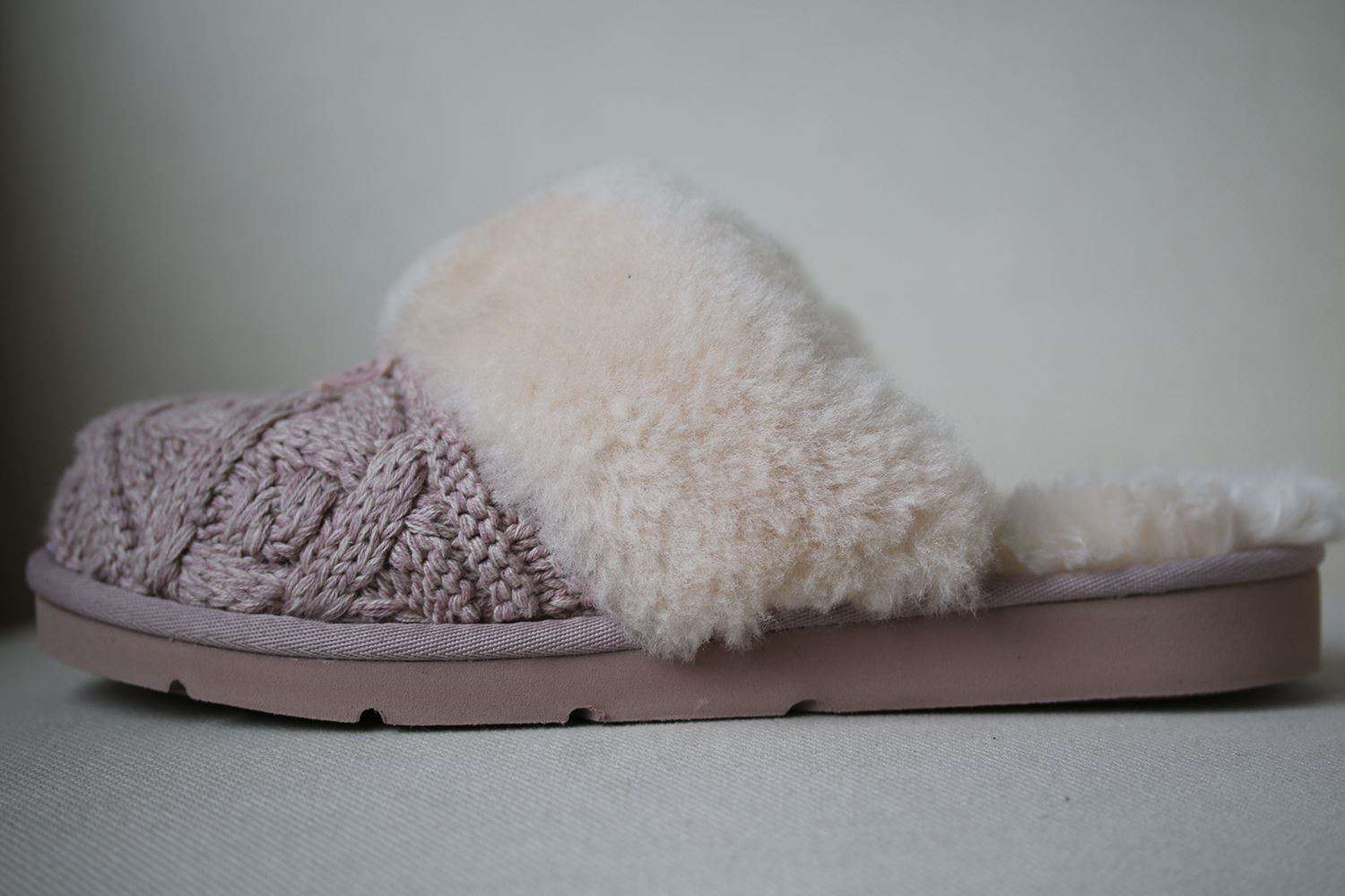 UGG AUSTRALIA COZY CABLE SLIPPERS EU 38 UK 5.5 US 7 - Image 3