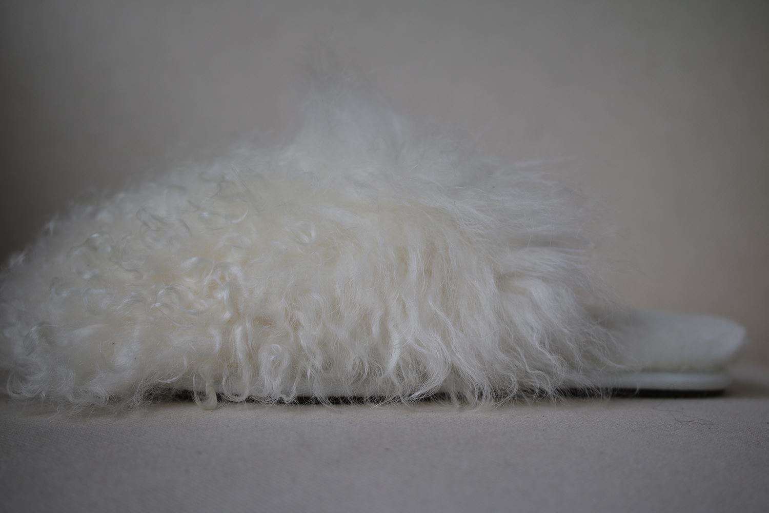 UGG AUSTRALIA FLUFF MOMMA SHEARLING SLIPPERS EU 38 UK 5.5 US 7 - Image 3
