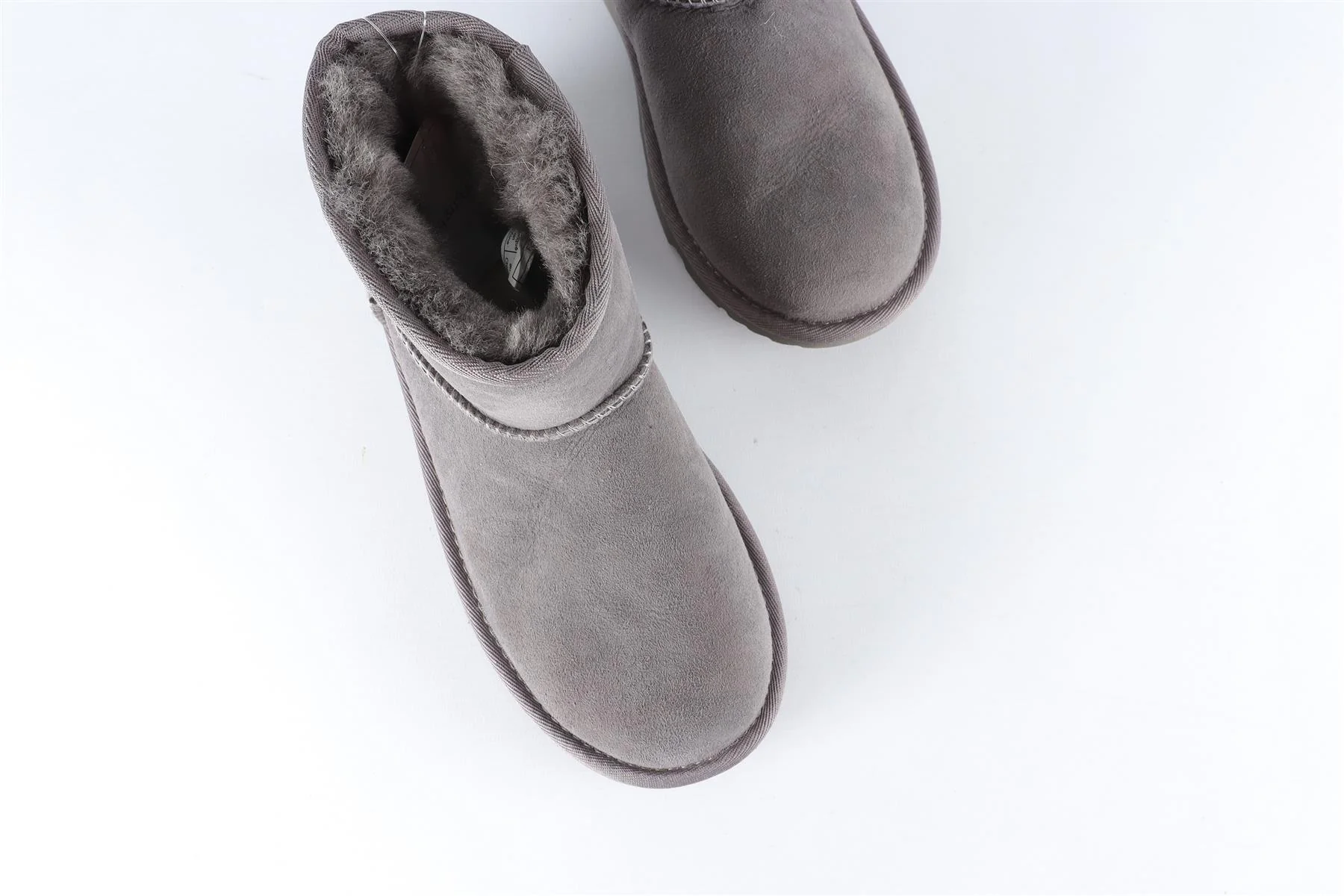 UGG AUSTRALIA GREY KIDS GIRLS SUEDE BOOTS EU 35 UK 2 US 3 - Image 4
