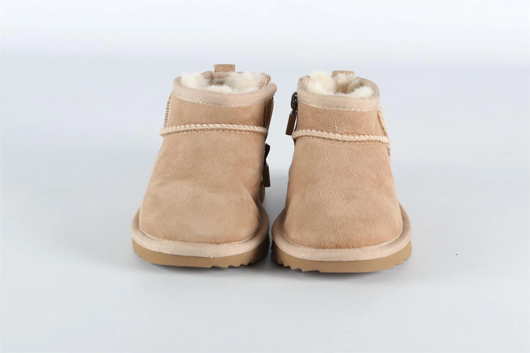 UGG BEIGE KIDS GIRLS BOOTS EU 28.5 UK 10 US 11 - Image 3