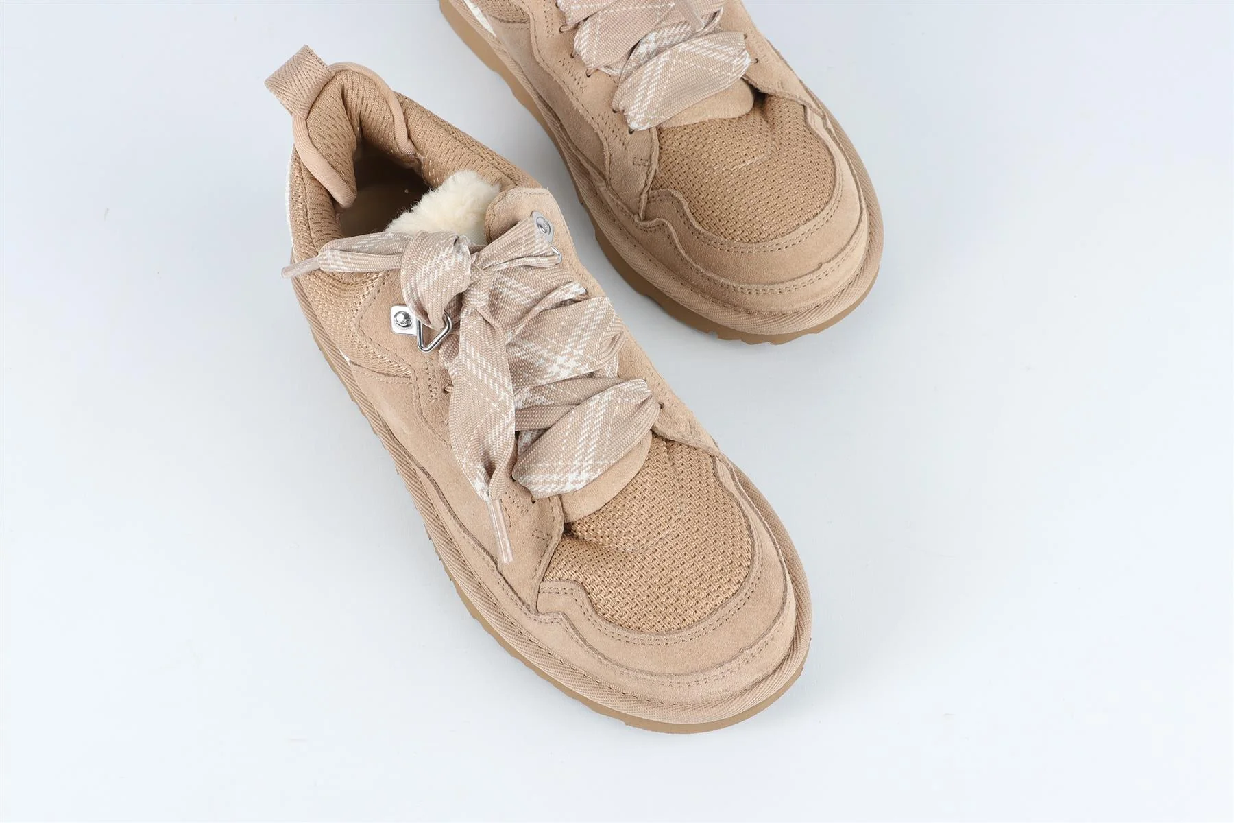 UGG BEIGE KIDS GIRLS SNEAKERS UK 2 EU 35 US 3 - Image 4