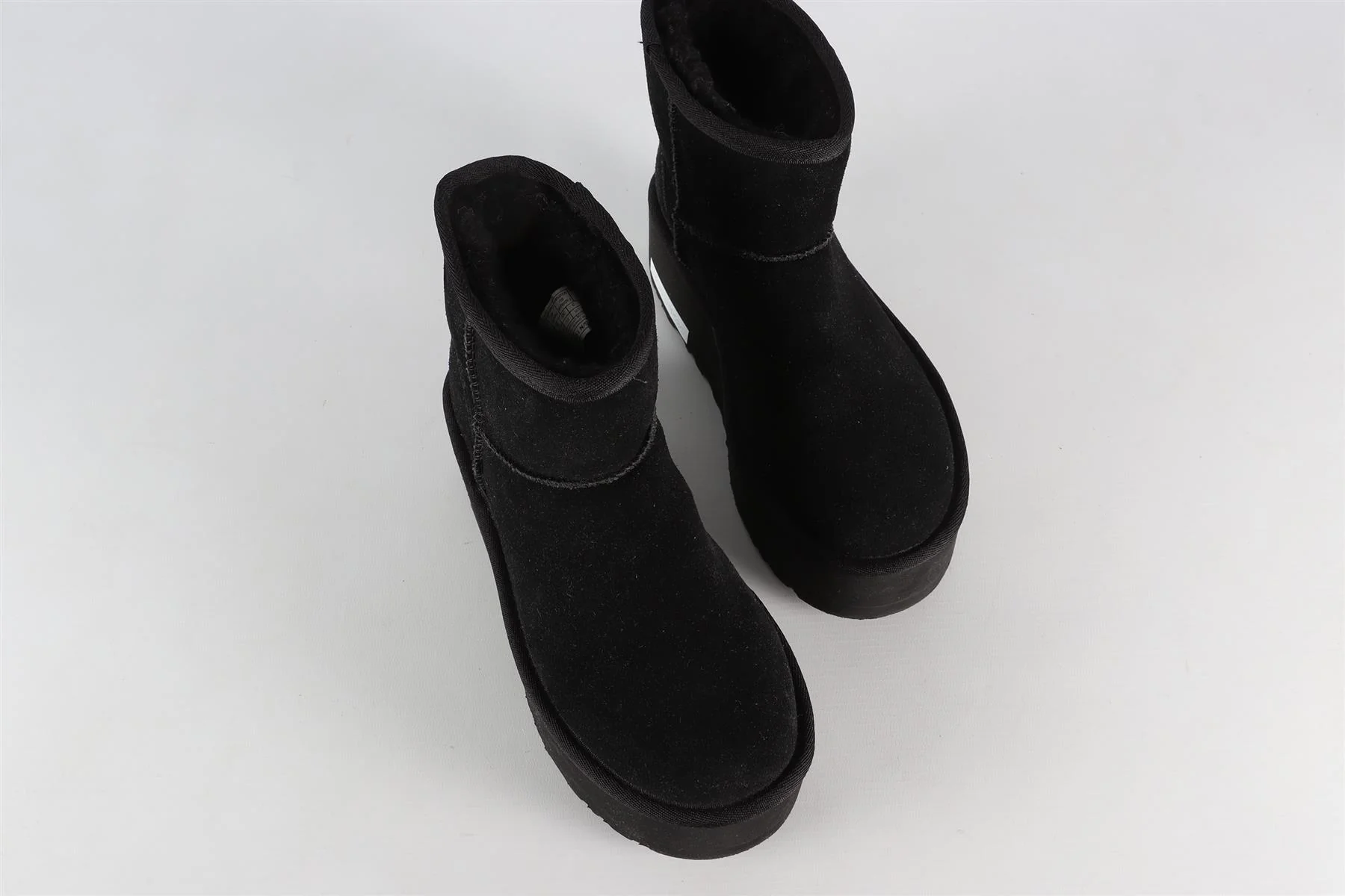 UGG BLACK KIDS GIRLS BOOTS EU 36 UK 3 US 4 - Image 4