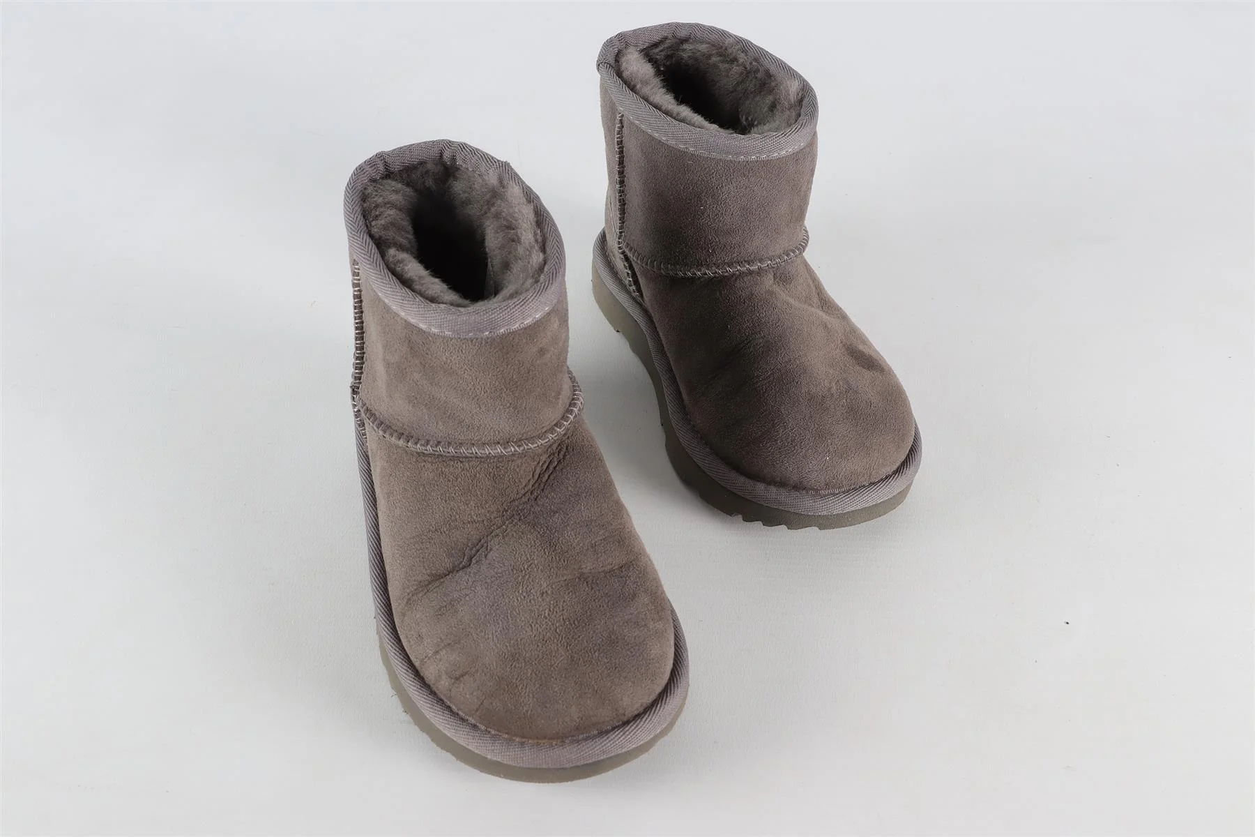 UGG GREY KIDS GIRLS BOOTS EU 28.5 UK 10 US 11 - Image 4