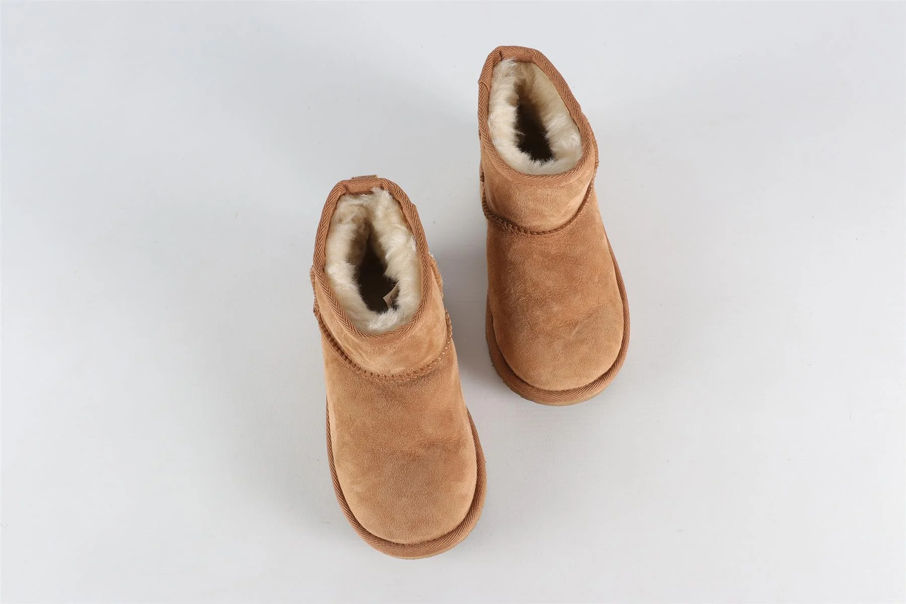 UGG TAN KIDS GIRLS BOOTS EU 28.5 UK 10 US 11 - Image 4