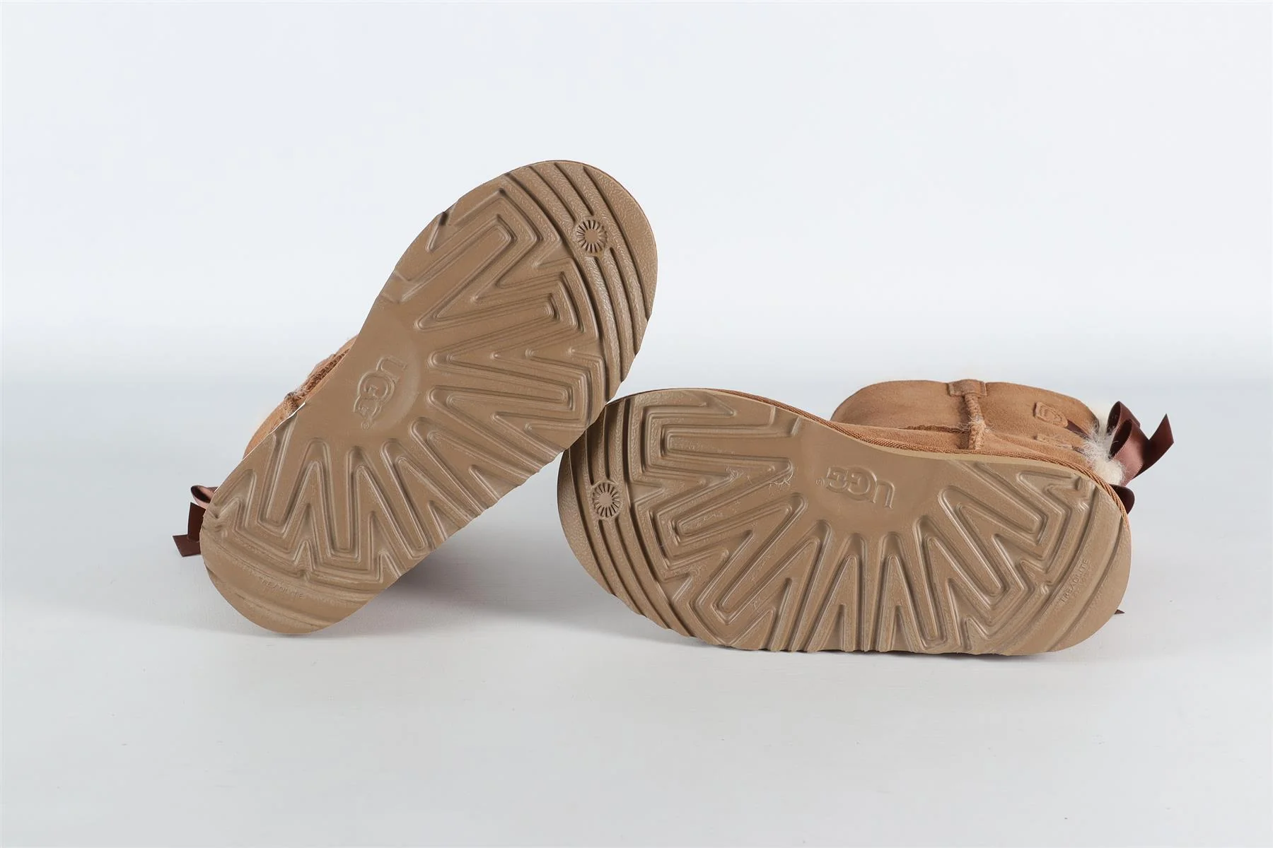UGG TAN KIDS GIRLS BOOTS EU 29 UK 11 US 12 - Image 6