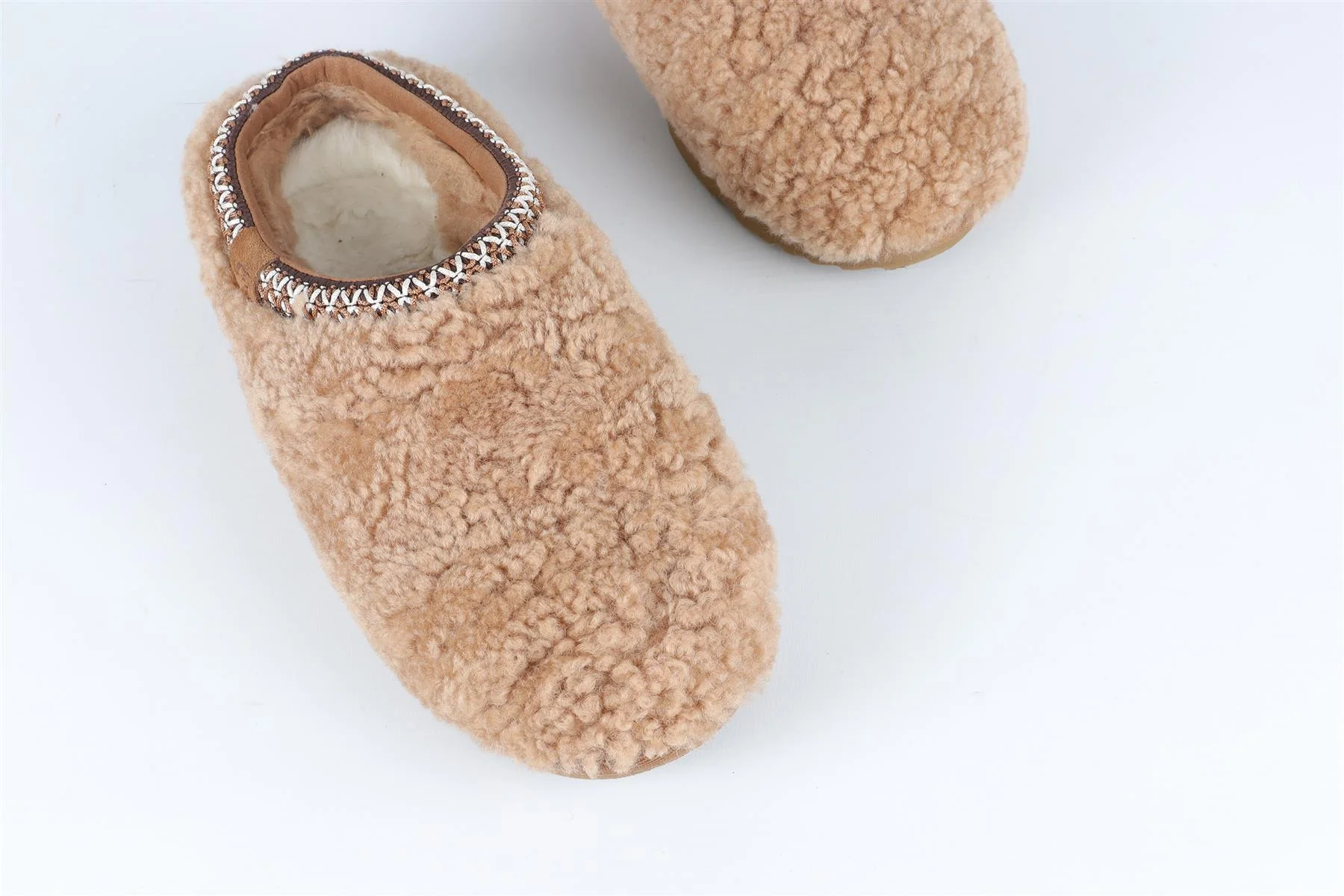 UGG TAN WOMENS SLIPPERS UK 3 EU 36 US 4 - Image 4