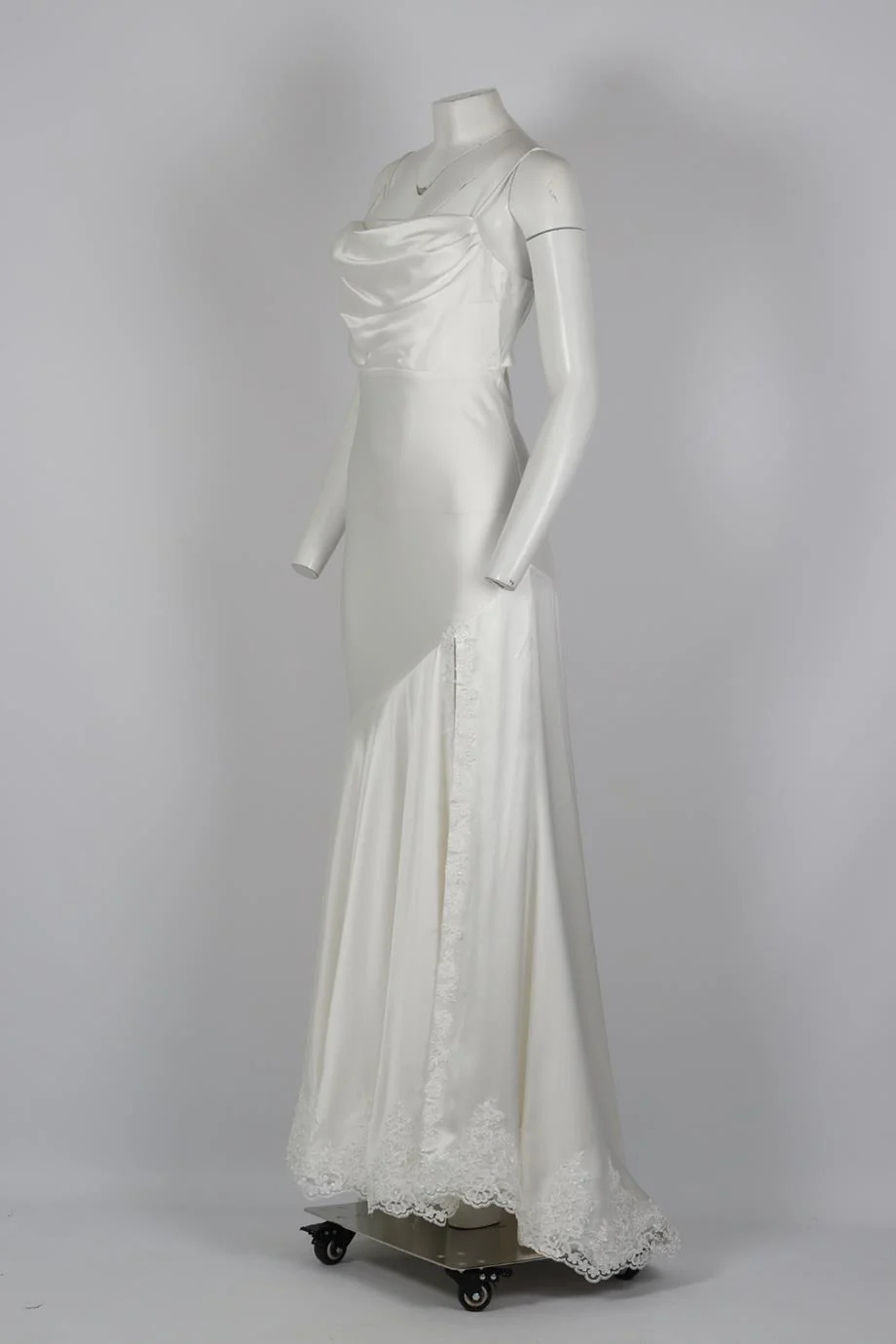 UNBRANDED CUSTOM DRAPED SATIN WEDDING DRESS SMALL - Image 3