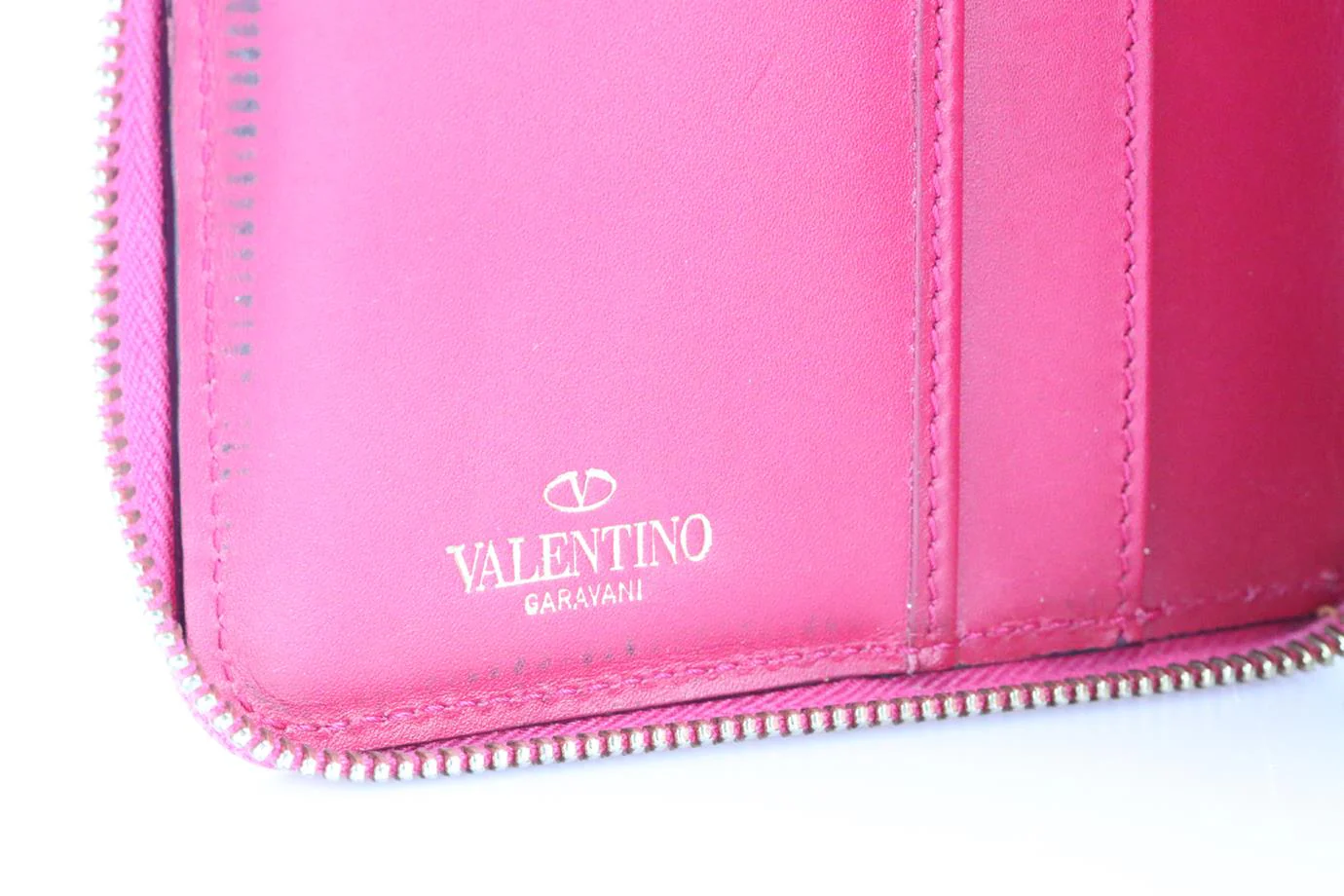 VALENTINO GARAVANI ROCKSTUD LEATHER WALLET - Image 6