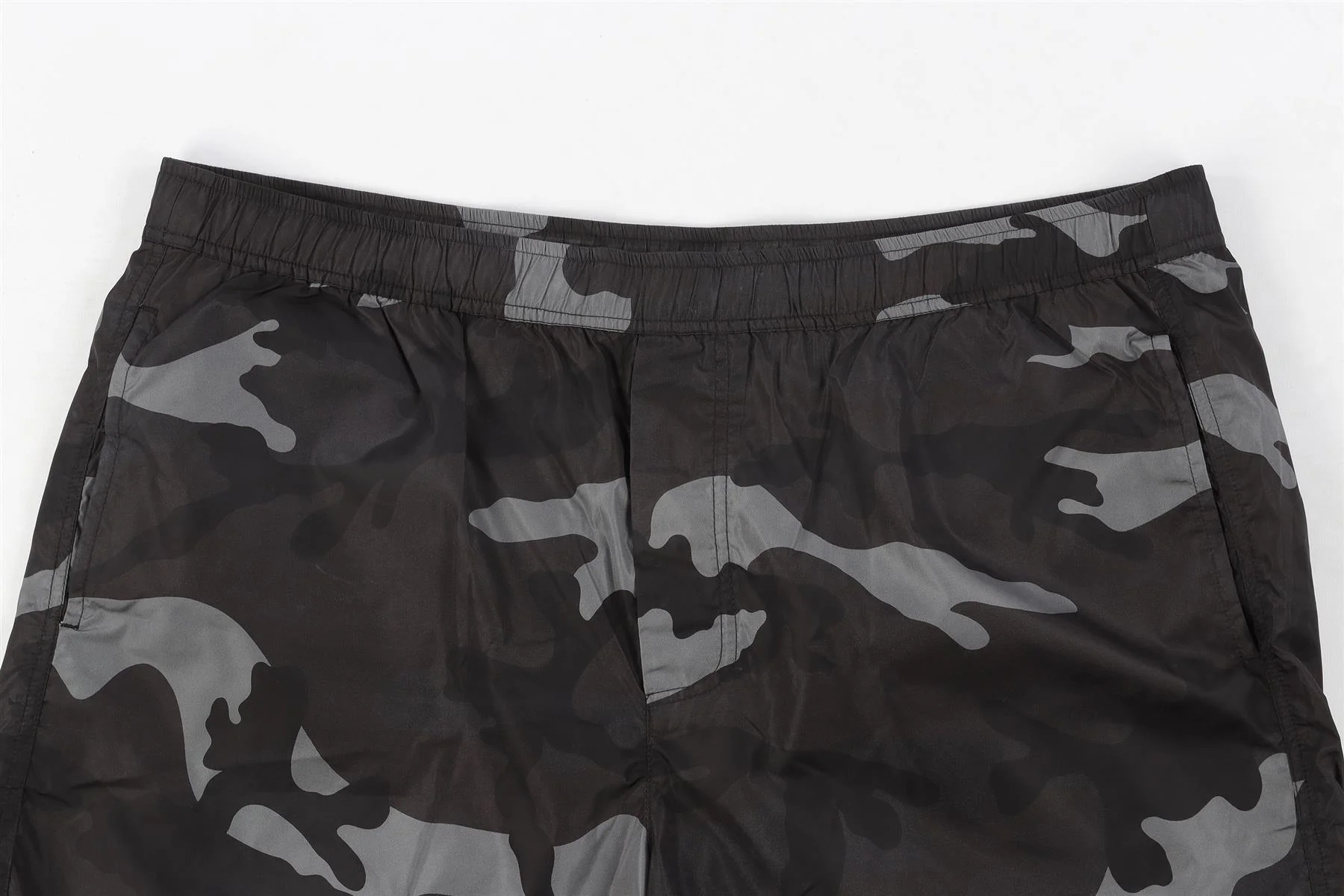 VALENTINO BLACK MEN'S SWIM SHORTS IT 50 UK 34 - Image 3