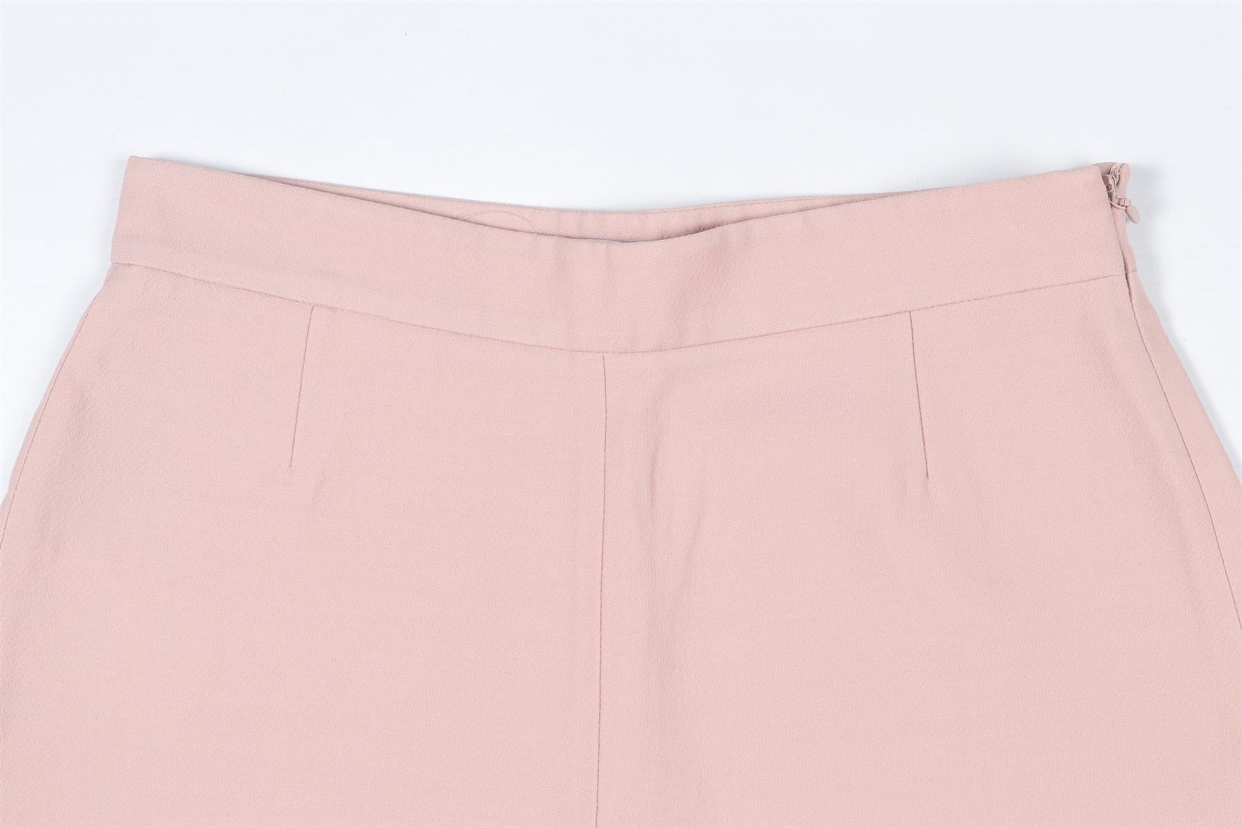 VALENTINO PINK WOOL SHORTS SMALL - Image 3