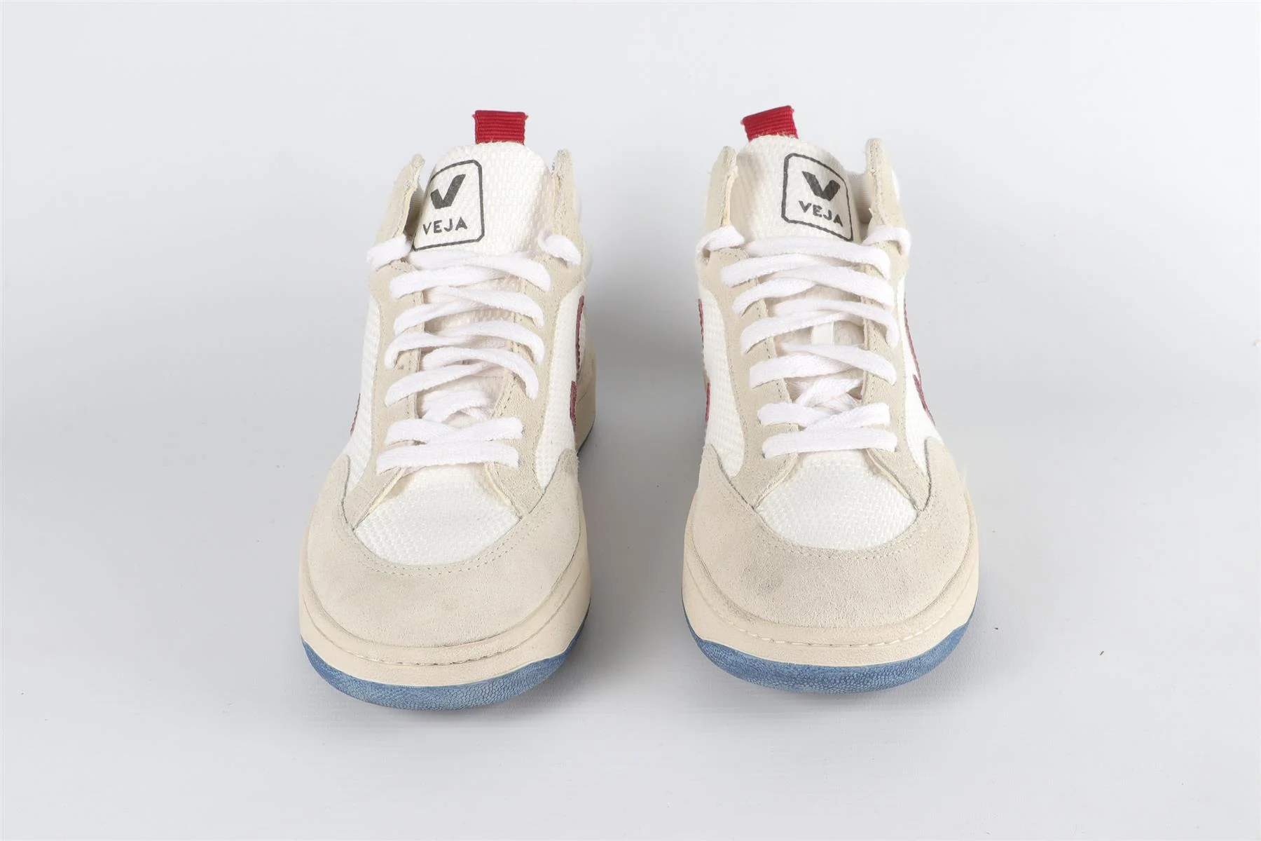 VEJA WHITE SUEDE SNEAKERS EU 38, UK 5, US 7 - Image 3