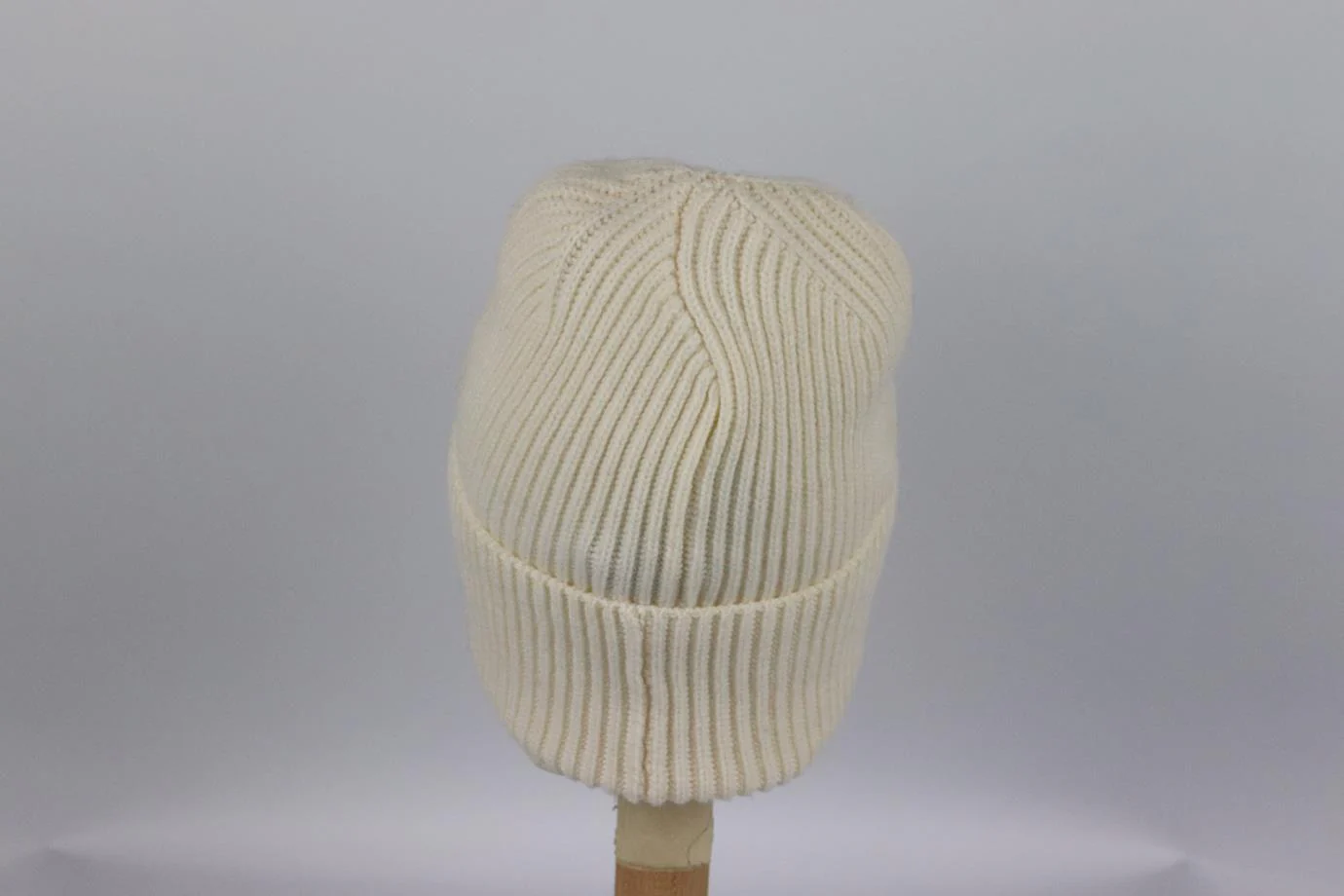 VERSACE EMBROIDERED RIBBED WOOL BEANIE ONE SIZE - Image 5