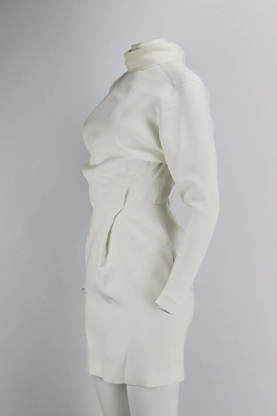 VICTORIA BECKHAM CHAIN EMBELLISHED CREPE MINI DRESS UK 8 - Image 3