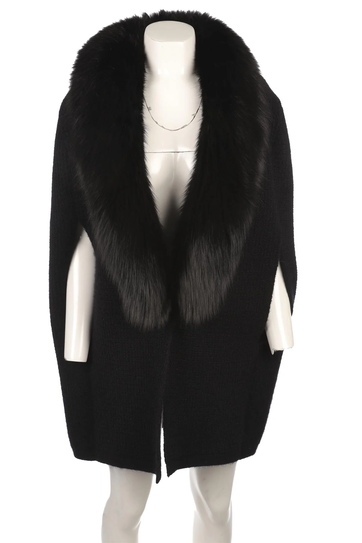 YVES SAINT LAURENT BLACK 2012 FOX FUR AND MOHAIR CAPE MEDIUM - Image 2